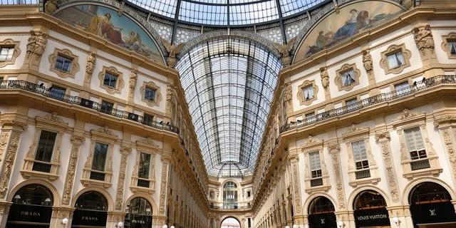 Milan galleria Vittorio Emanuele