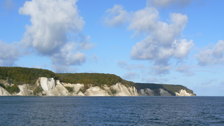 Kreidefelsen von Rügen mit Meer