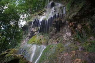 Der Uracher Wasserfall, einer der schönsten Wasserfälle in Deutschland.