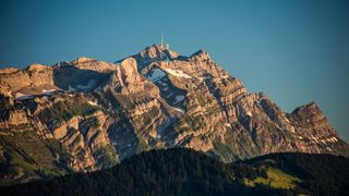 Bergkette des Säntis in Appenzell in der Schweiz bei Sonne