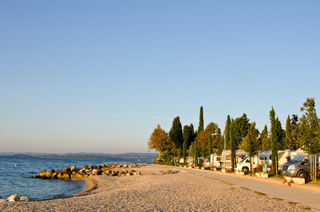 Strand am Gardasee in Italien