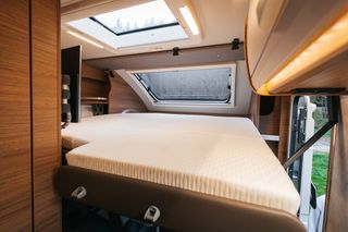 Roof bed in Knaus Tourer Van: Sleeps 2 people